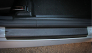 Накладки в проемы передних дверей ТюнАвто для renault duster с 2010-2021 года выпуска