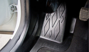 Накладки на ковролин ТюнАвто передние для renault kaptur с 2016 года выпуска