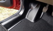 Накладки на ковролин ТюнАвто передние, цельные для renault logan, sandero с 2018 года выпуска