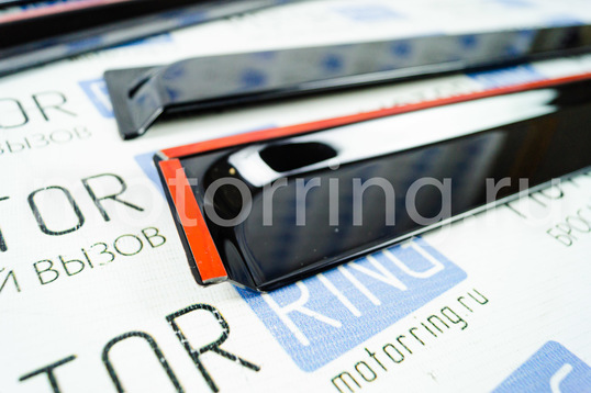 Дефлекторы Voron Glass серии Samurai гибкие для Лада Ларгус