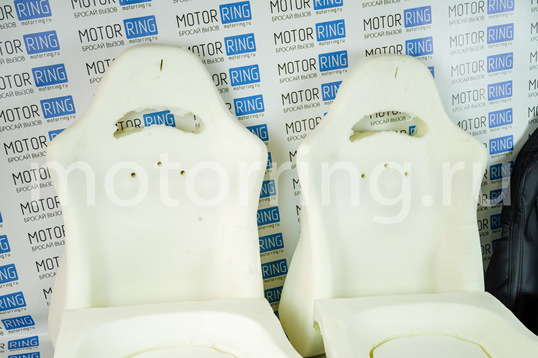 Комплект для сборки сидений Recaro экокожа (центр с перфорацией) для ВАЗ 2108-21099, 2113-2115, 5-дверная Нива 2131