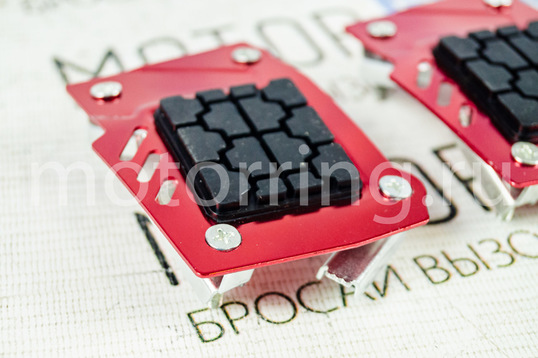 Накладки на педали Type R красные c квадратным резиновым протектором