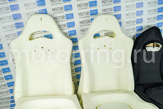 Комплект для сборки сидений Recaro (черная ткань, центр Искринка) для ВАЗ 2111, 2112, Лада Приора хэтчбек, универсал