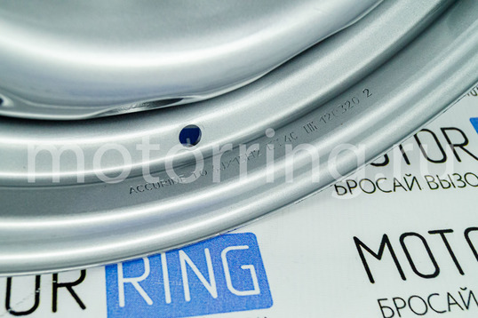 Штампованный диск колеса 6JХ15Н2 с серебристым покрытием для Шевроле Нива, Лада Нива Тревел