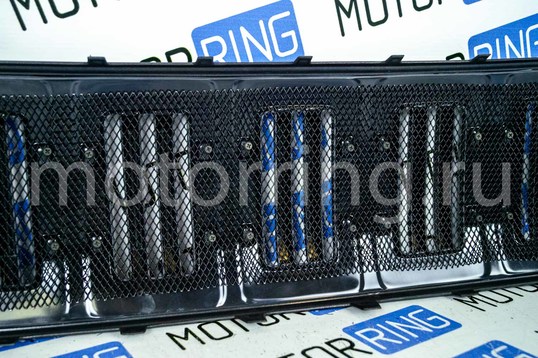 Решетка радиатора Creta Sport черная матовая с серебристыми вставками для Hyundai Creta