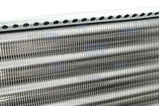 Радиатор охлаждения LYNX для Шевроле/Лада Нива 2123