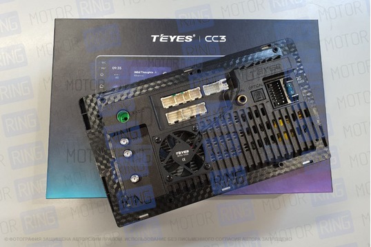 Мультимедиа (магнитола) Teyes СС3 3/32  9 дюймов Андроид 10 с установочным комплектом для Лада Веста