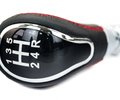 Ручка КПП Sal-Man с пыльником, красной прострочкой и рамкой Хром в стиле Vesta для Лада Приора 2 с тросовым приводом КПП_0