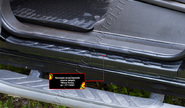 Накладки на внутренние пороги дверей Русская Артель со скотчем для nissan navara 2005-2015 г.в.