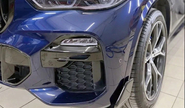 Черные лаковые элероны переднего бампера inmax в стиле m-performance для bmw x5 (g05)