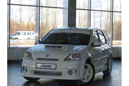 Передний бампер с решеткой «POWER DM» для Renault Logan_1