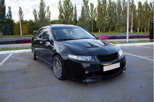 Капот MUGEN для Honda Accord 2002-06