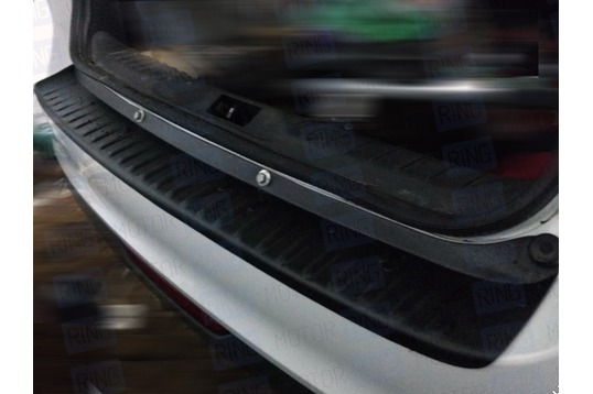 Защитная накладка АртФорм на задний бампер для Лада Гранта лифтбек 2014-2017 годов выпуска