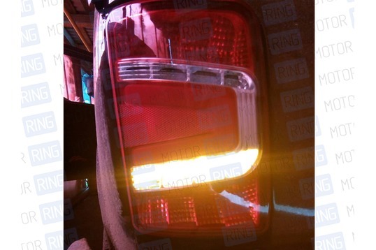 Светодиодный красный задний фонарь Тюн-Авто с бегающим повторителем для Лада 4х4 (Нива), Нива Урбан