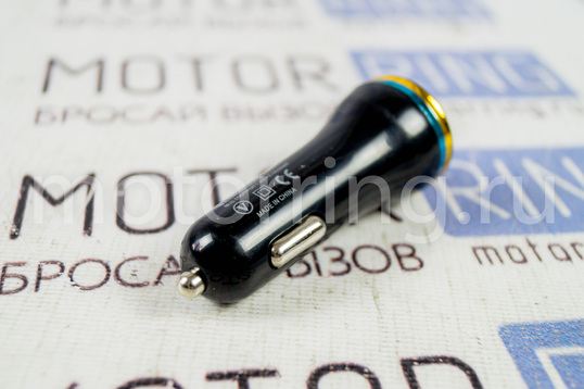 USB адаптер от прикуривателя автомобиля