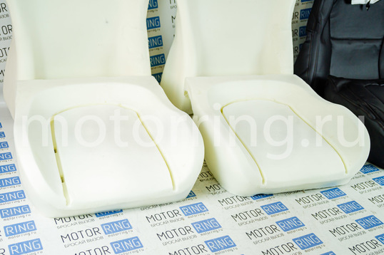 Комплект для сборки сидений Recaro экокожа (центр с перфорацией) для ВАЗ 2108-21099, 2113-2115, 5-дверная Нива 2131