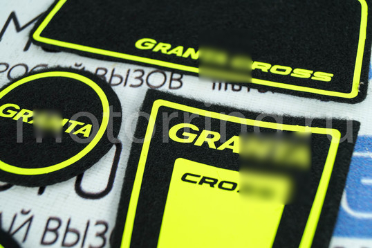 Ворсовые коврики панели приборов Cross с флуоресцентным указанием модели для Лада Гранта, Гранта FL