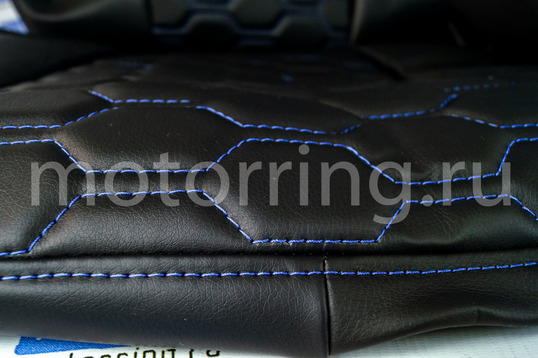 Обивка сидений (не чехлы) экокожа гладкая с цветной строчкой Соты для ВАЗ 2107