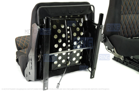 Комплект тканевых передних сидений Ромб с салазками для 3-дверной Лада 4х4