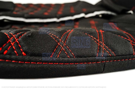 Обивка сидений (не чехлы) черная ткань, центр из ткани на подкладке 10мм с цветной строчкой Ромб, Квадрат для Лада Калина