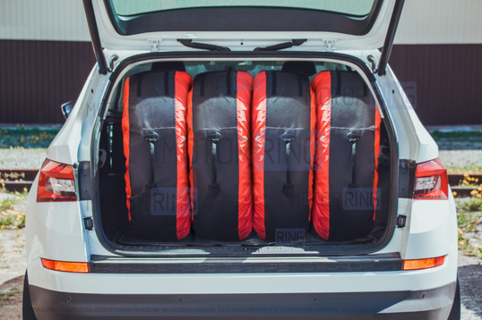 Черно-красные чехлы AutoFlex для хранения автомобильных колес размером от 15 до 20 дюймов