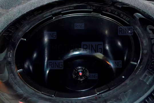 Бокс в запасное колесо КАРТ для Renault Duster рестайлинг с 2015 года_1