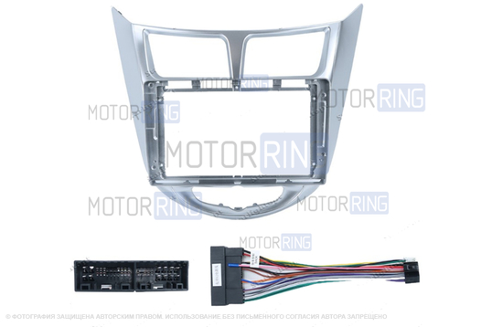 Комплект под установку 9-ти дюймовой мультимедиа с серебристой консолью для Hyundai Solaris 2010-2016 г.в._1