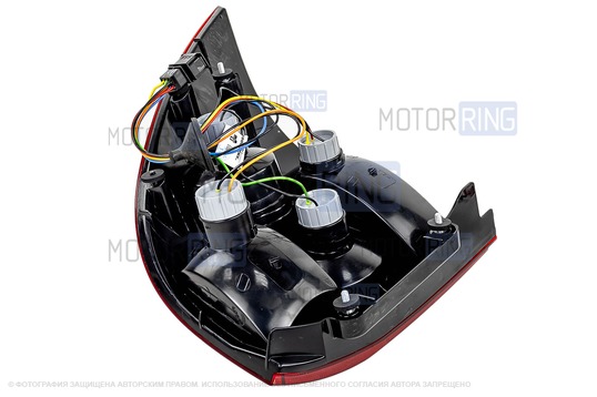 Фонарь задний левый со светодиодым стоп-сигналом в сборе для Лада Приора cедан
