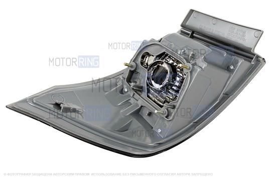 Черный аналоговый задний правый фонарь ML на крыло для Лада Веста