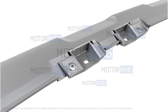 Накладка переднего бампера серебристая для Renault Sandero Stepway 2014-2018 г.в.