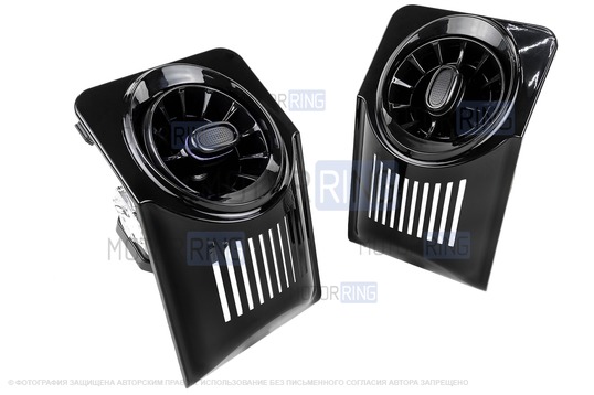 Регулируемые дефлекторы AMG-Style с белой подсветкой в черных лаковых переходниках для ВАЗ 2104, 2105, 2107_1