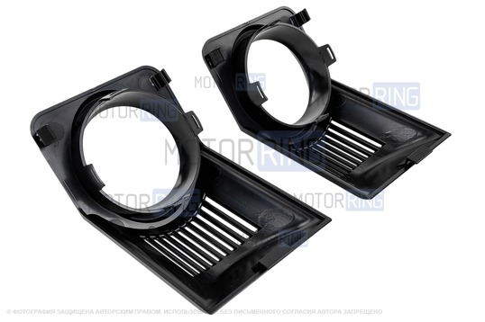 Регулируемые дефлекторы AMG-Style с белой подсветкой в черных лаковых переходниках для ВАЗ 2104, 2105, 2107