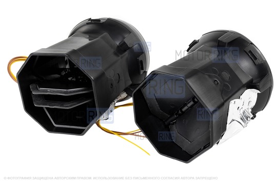 Регулируемые дефлекторы AMG-Style с красной подсветкой в черных лаковых переходниках для ВАЗ 2104, 2105, 2107