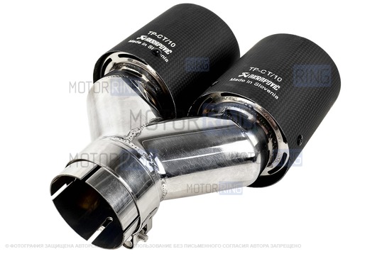 Раздвоенная насадка глушителя Akrapovic открытого типа из нержавеющей стали со скосом и накладками матовый карбон