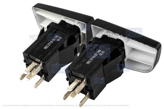 Комплект трапециевидных кнопок на центральную консоль с зеленой подсветкой и оранжевой индикацией для Лада Калина 1