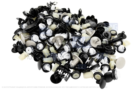 Набор пластмассовых изделий на кузов для Лада Веста