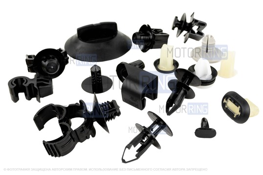 Набор пластмассовых изделий на кузов для Лада Веста