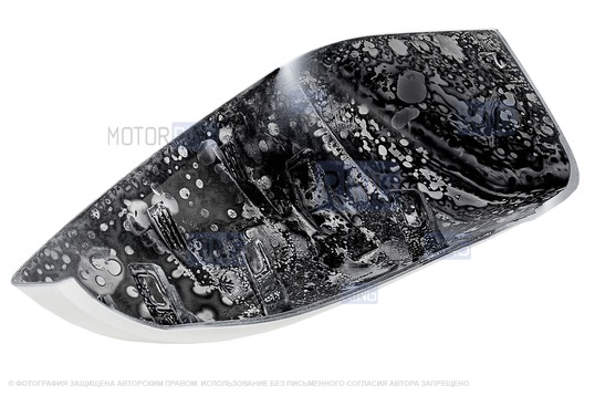 Накладка левого зеркала образца от 2014 года в цвете Белое облако (240) под повторитель поворотника для Лада Гранта, Гранта FL