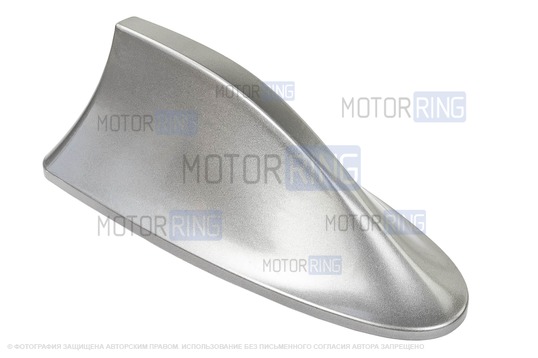 Серая антенна-плавник на крышу автомобиля