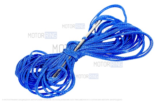 Кожаная оплетка руля Sal-Man анатомической формы с синей строчкой для Лада Гранта