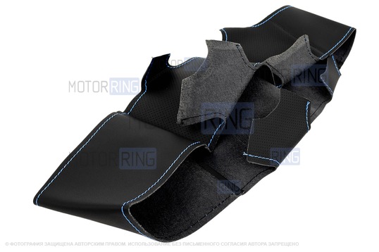 Кожаная оплетка руля 1118 Sal-Man анатомической формы с синей строчкой для Лада Калина, Приора