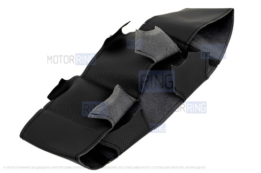 Кожаная оплетка руля 1118 Sal-Man анатомической формы с черной строчкой для Лада Калина, Приора