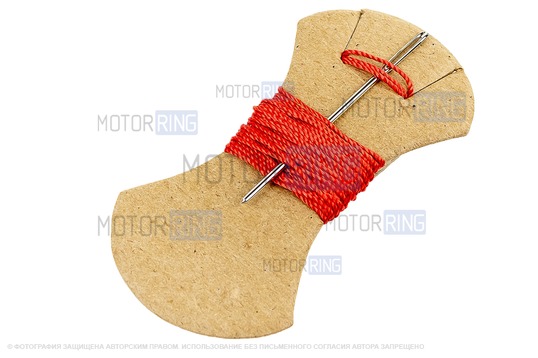 Кожаная оплетка руля Sal-Man анатомической формы с красной строчкой для Лада 4х4 (Нива) Урбан