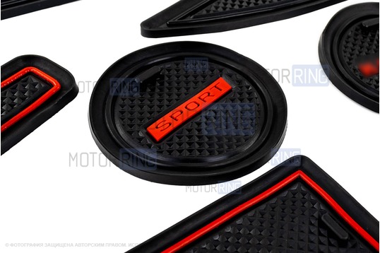 Комплект силиконовых черно-красных ковриков панели приборов и консоли для Лада Калина 2