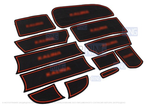 Комплект силиконовых черно-красных ковриков панели приборов и консоли для Лада Калина_1