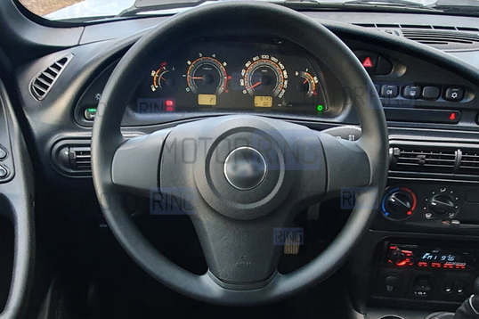 Кожаная оплетка Sal-Man анатомической формы с черной строчкой на руль для Шевроле Нива рестайлинг с 2009 г.в. Нива Тревел, Opel Corsa D 2006-2014 г.в.