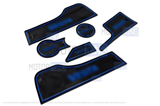 Комплект силиконовых черно-синих ковриков панели приборов и консоли для Лада Веста 2015-2022 годов