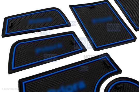 Комплект силиконовых черно-синих ковриков панели приборов и консоли для Лада Приора 2 (2013-2018)