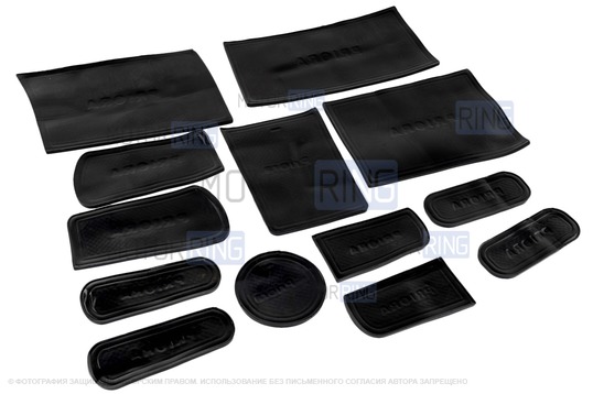 Комплект силиконовых черных ковриков панели приборов и консоли для Лада Приора 1 (2007-2012)