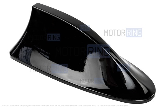 Черная антенна-плавник на крышу автомобиля